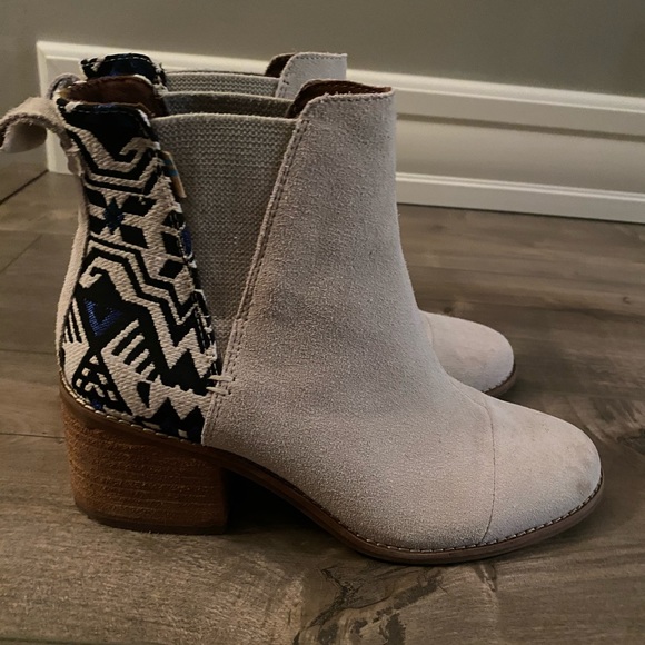 Toms Shoes - Toms Esme Chelsea boots